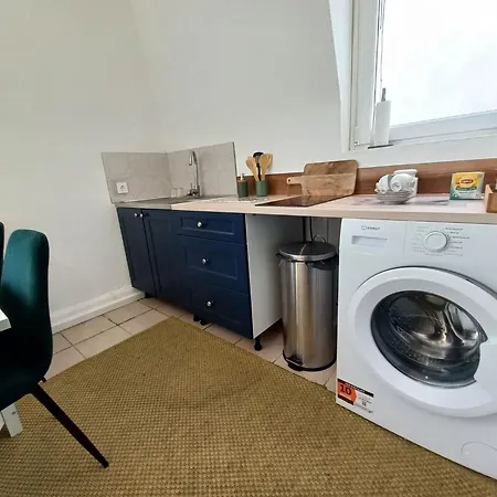 Superb 80 M Duplex In Ideal Location דירה מולהאוס