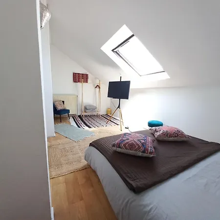Superb 80 M Duplex In Ideal Location Apartment *